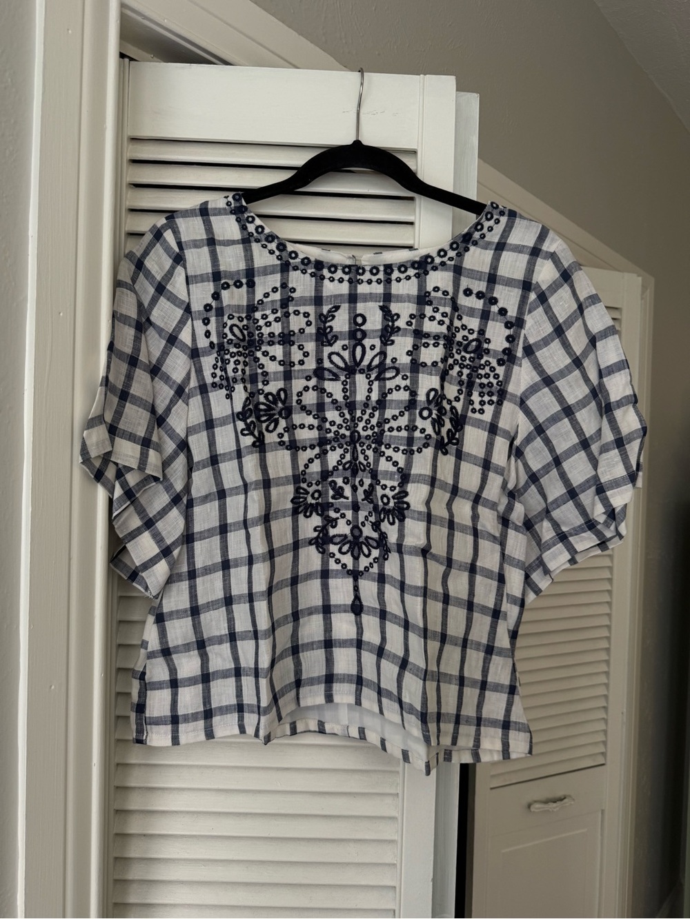 Anthropologie Navy & White Embroidered Plaid Short Sleeve Top